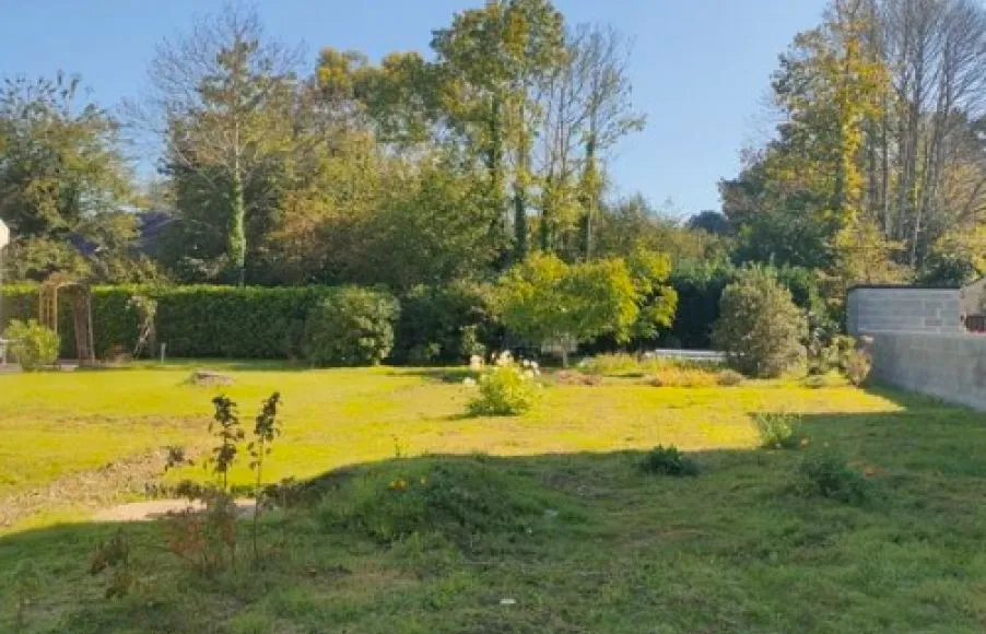 Image Terrain à bâtir de 560 m² à VIGNEUX-DE-BRETAGNE (44)