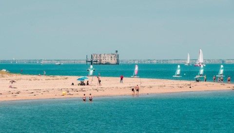 Vente de terrain à bâtir près de Rochefort