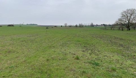 Terrain à bâtir en vente et proche de Rochefort